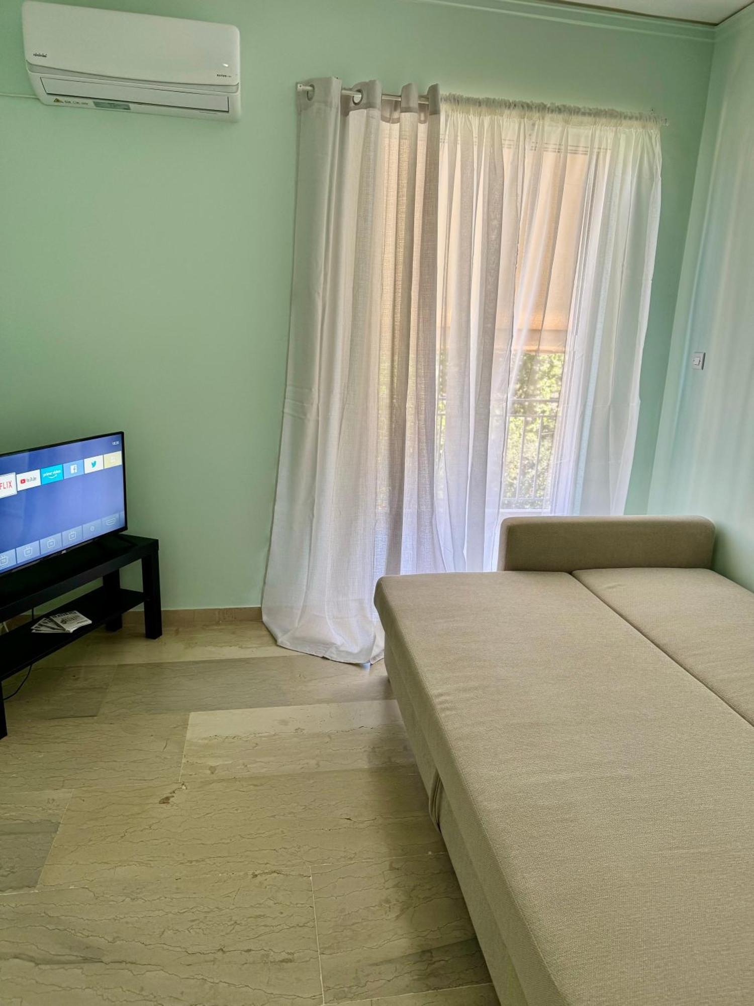 Sun Beach Apartment Anavyssos Buitenkant foto